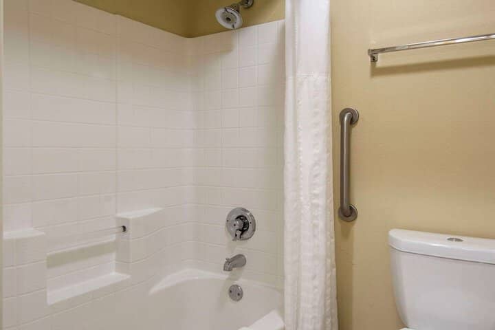 Room 20 of 47