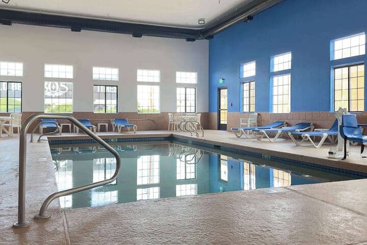 Pool 34 of 47